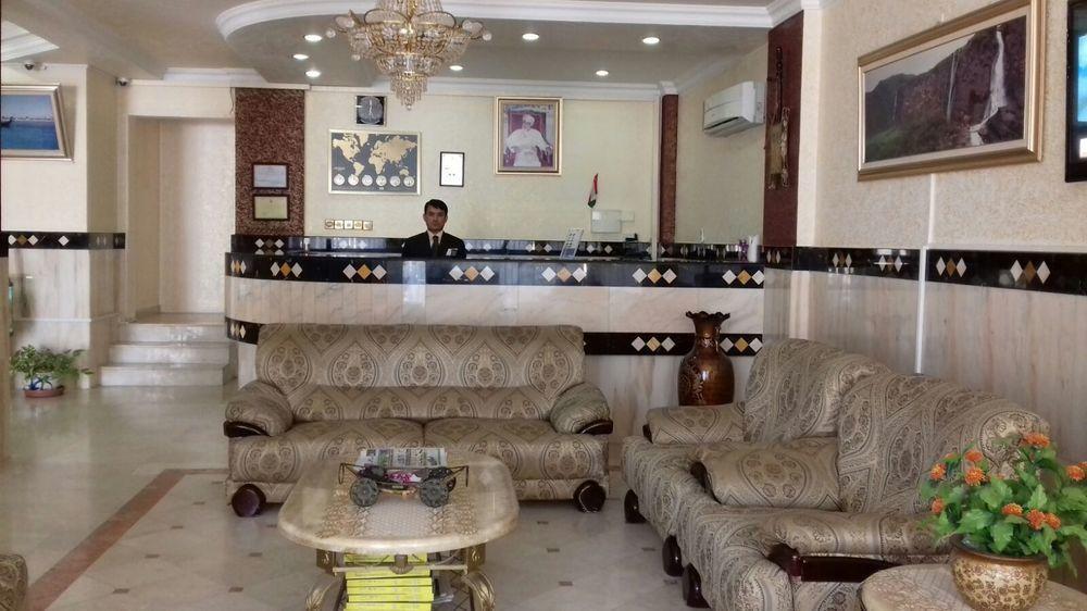 Gulf Hotel Apartment الخليج للشقق الفندقية Muscat Exteriör bild