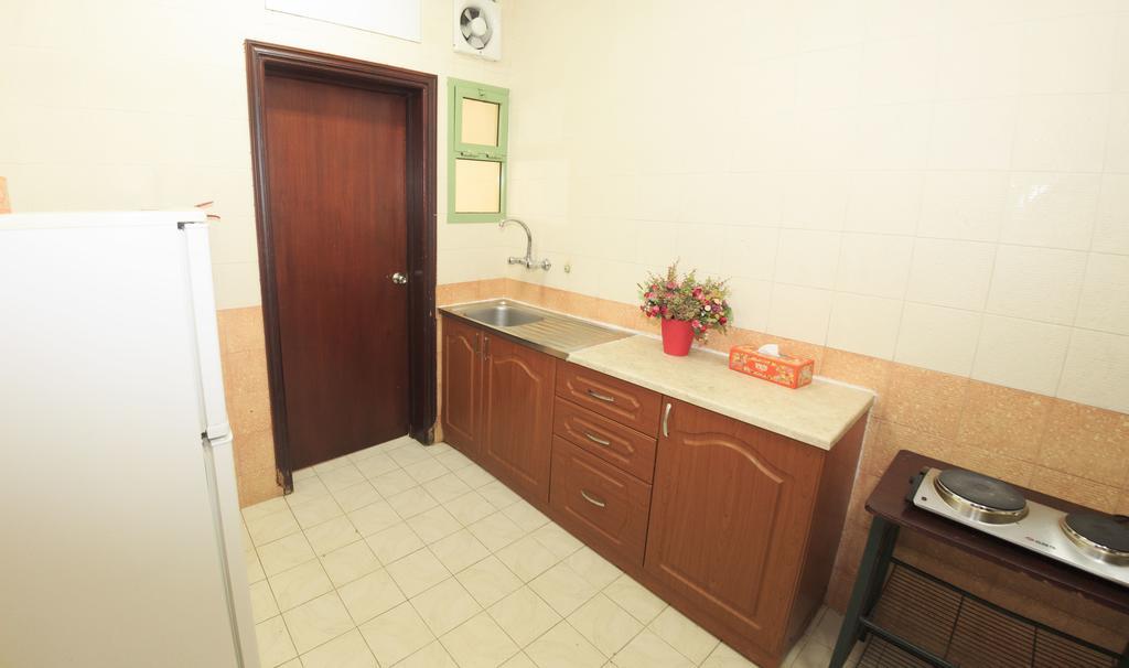 Gulf Hotel Apartment الخليج للشقق الفندقية Muscat Exteriör bild