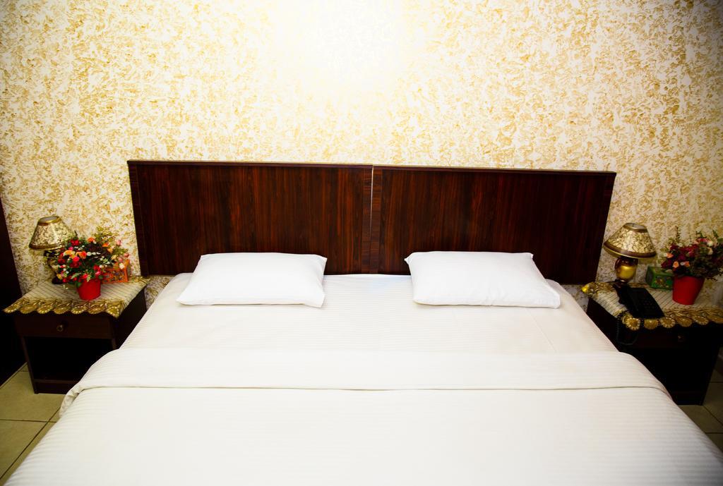 Gulf Hotel Apartment الخليج للشقق الفندقية Muscat Exteriör bild