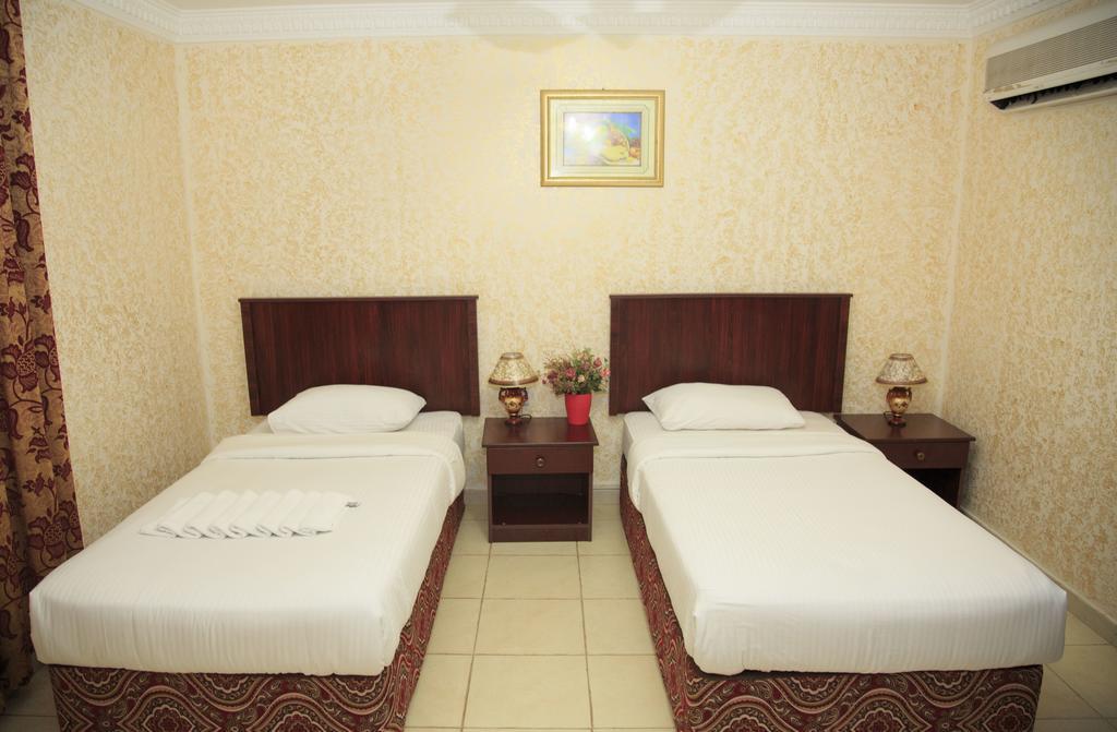 Gulf Hotel Apartment الخليج للشقق الفندقية Muscat Exteriör bild