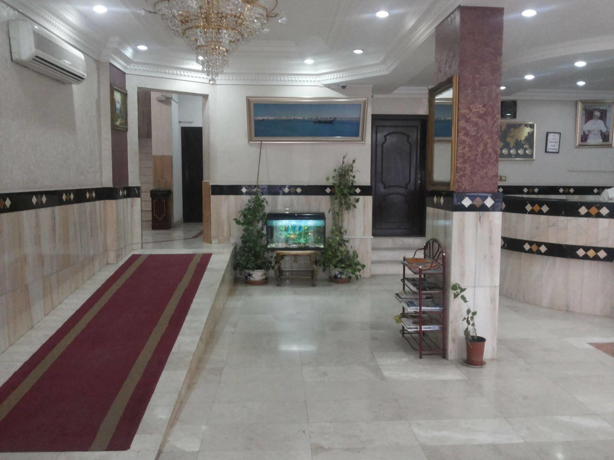 Gulf Hotel Apartment الخليج للشقق الفندقية Muscat Exteriör bild
