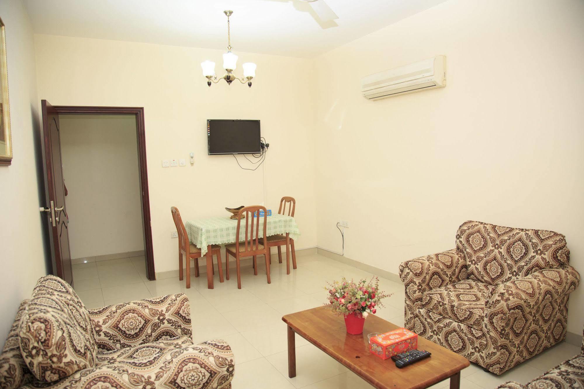 Gulf Hotel Apartment الخليج للشقق الفندقية Muscat Exteriör bild